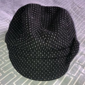 Cloche hat